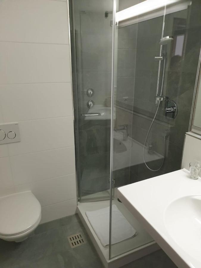 Hotel Muenzmay Στουτγκάρδη Δωμάτιο φωτογραφία